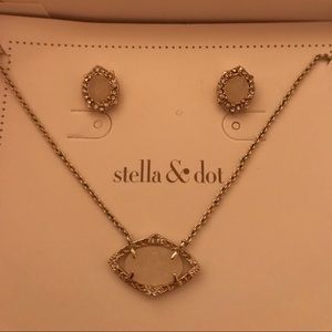 Stella & Dot Charlotte Pendant Set